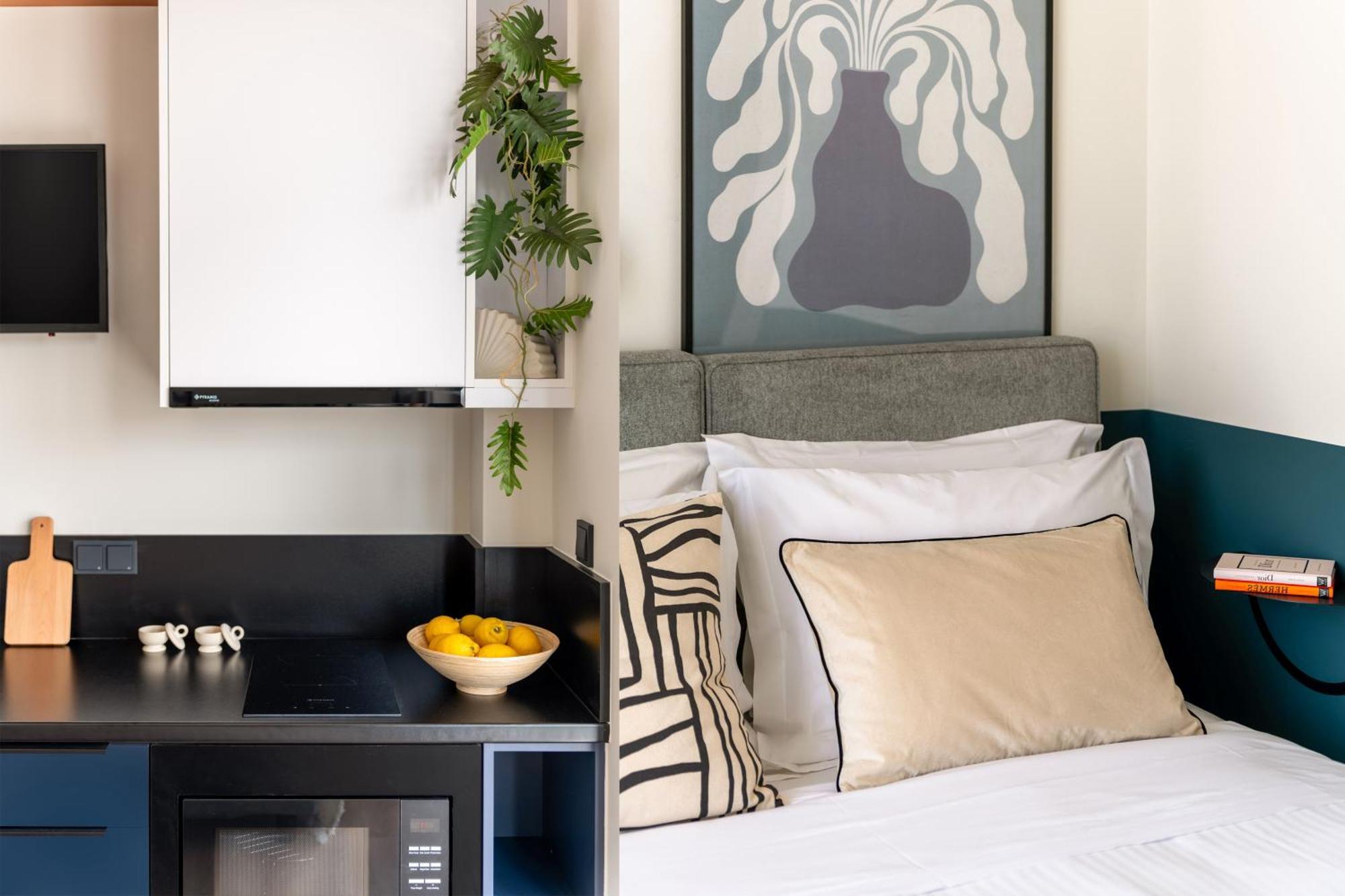 Exceptional Living Lofts By Upstreet Apartment Атина Екстериор снимка